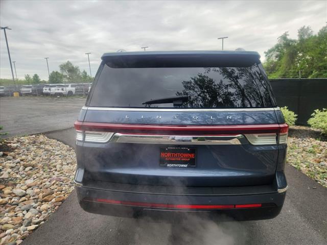 2023 Lincoln Navigator L Reserve