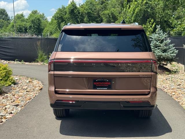 2025 Lincoln Navigator L Black Label