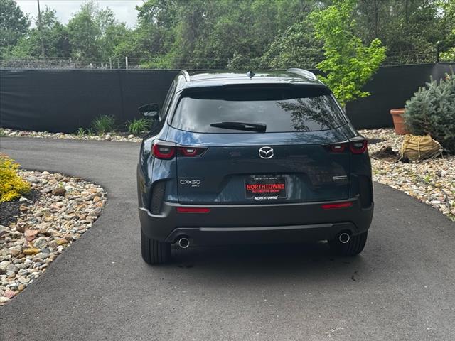 2025 Mazda CX-50 2.5 S Premium
