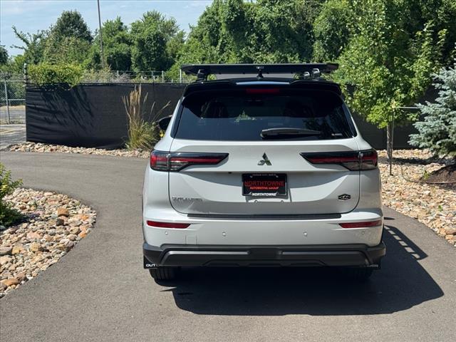 2025 Mitsubishi Outlander Trail Edition
