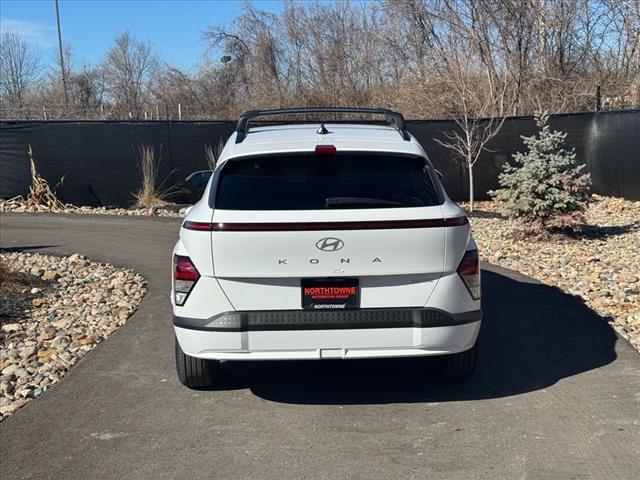 2025 Hyundai KONA Electric SEL
