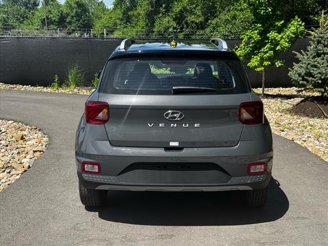 2025 Hyundai VENUE Limited