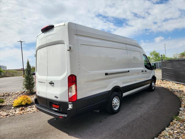 2023 Ford Transit 250