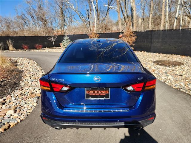 2021 Nissan Altima 2.5 SR