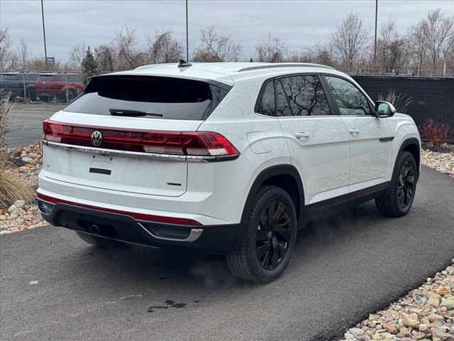 2025 Volkswagen Atlas Cross Sport SE 4Motion