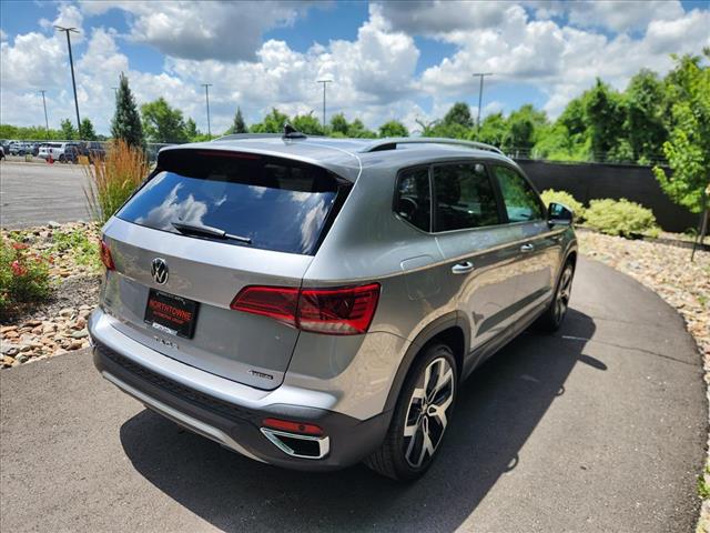 2022 Volkswagen Taos SEL 4Motion