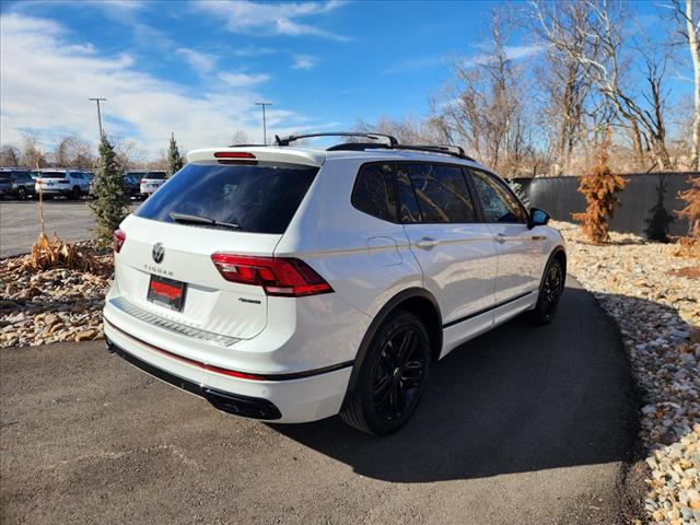 2022 Volkswagen Tiguan SE R-Line Black 4Motion