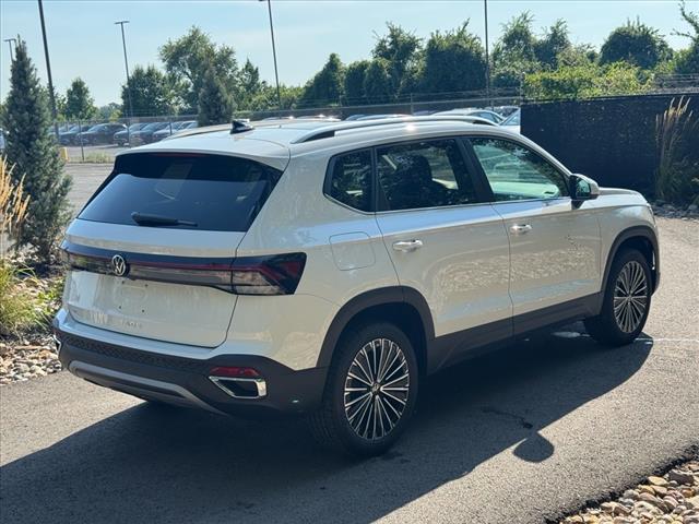 2025 Volkswagen Taos SE