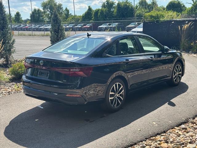 2025 Volkswagen Jetta SE