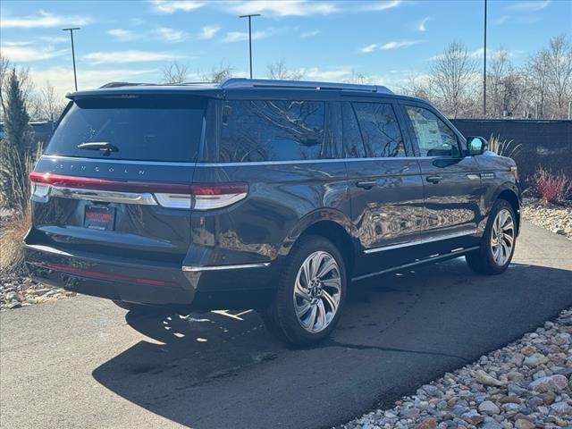 2024 Lincoln Navigator L Reserve
