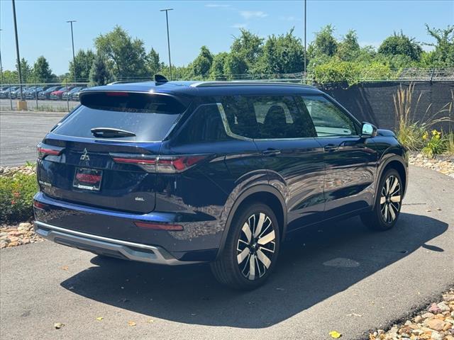 2025 Mitsubishi Outlander SEL