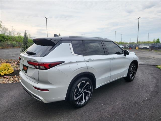 2024 Mitsubishi Outlander SEL