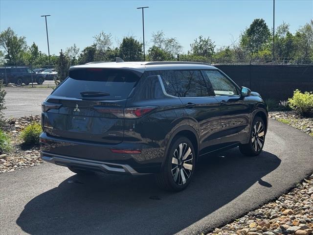 2025 Mitsubishi Outlander SEL Platinum Edition