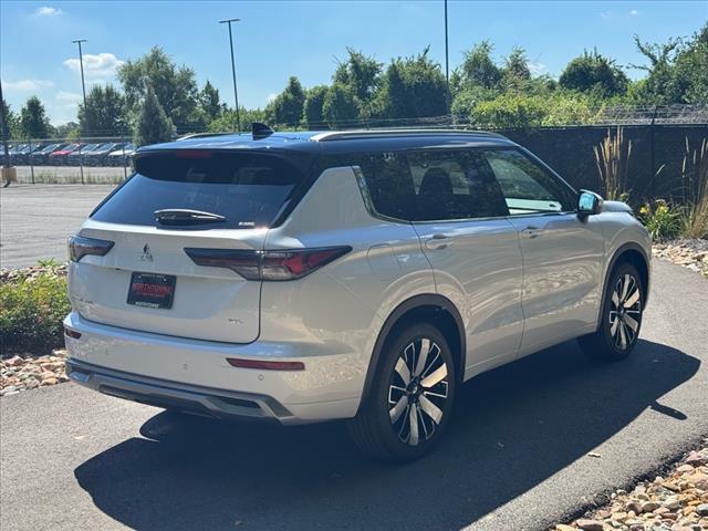 2025 Mitsubishi Outlander SEL