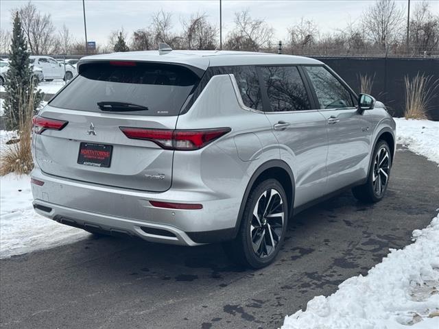 2025 Mitsubishi Outlander PHEV SE