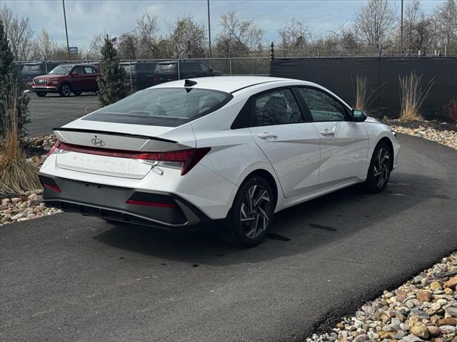 2025 Hyundai ELANTRA SEL Sport
