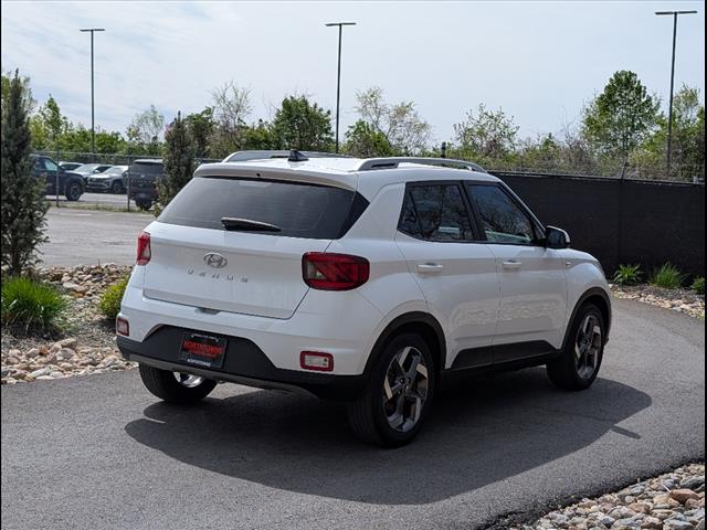 2022 Hyundai VENUE SEL