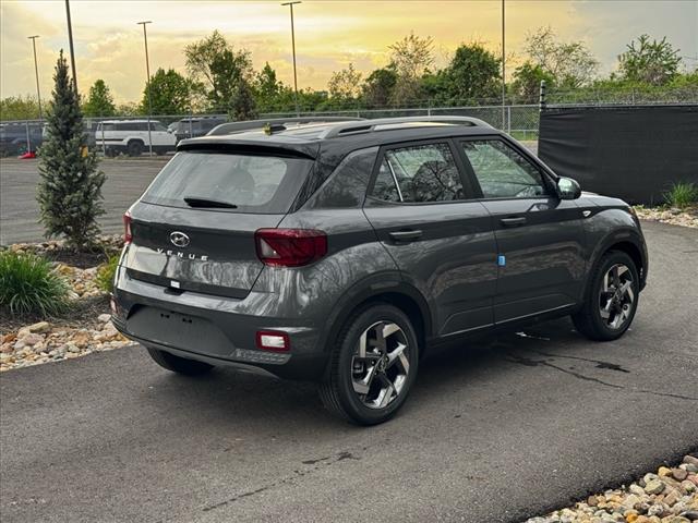 2025 Hyundai VENUE Limited