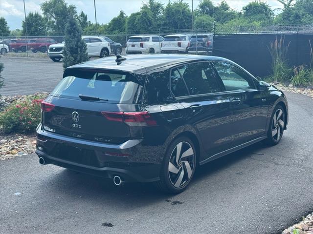2025 Volkswagen Golf GTI S