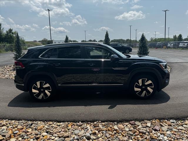 2025 Volkswagen Atlas Cross Sport SEL 4Motion
