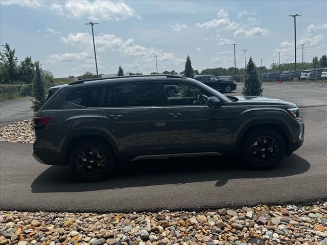 2025 Volkswagen Atlas Peak Edition 4Motion