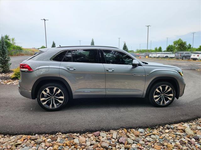 2022 Volkswagen Atlas Cross Sport V6 SEL Premium R-Line 4Motion