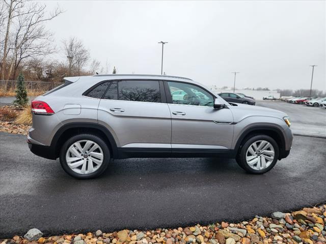 2021 Volkswagen Atlas Cross Sport 2.0T SE 4Motion