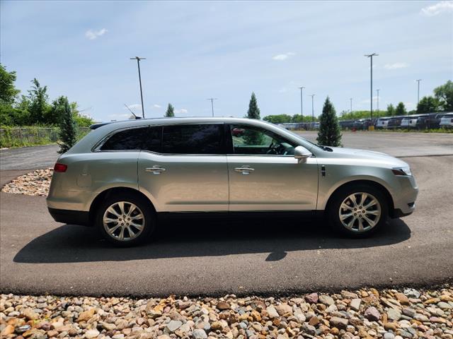 2019 Lincoln MKT Reserve