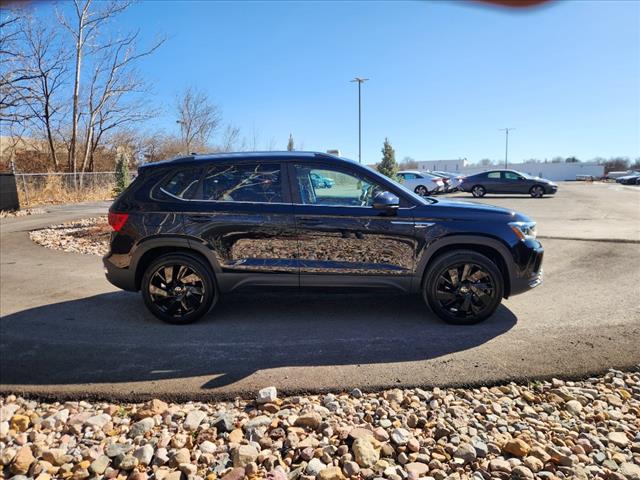 2024 Volkswagen Taos SEL 4Motion