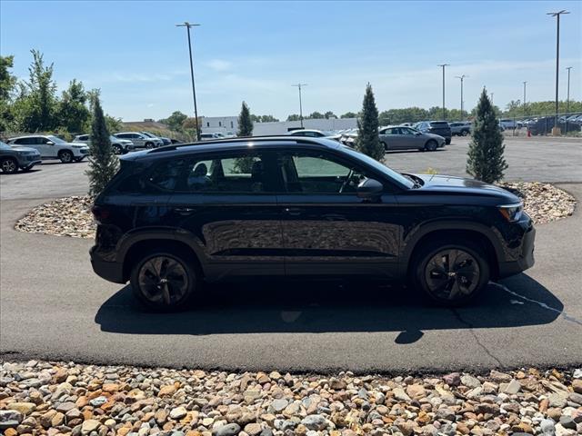 2025 Volkswagen Taos S