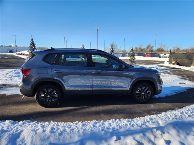 2024 Volkswagen Taos S