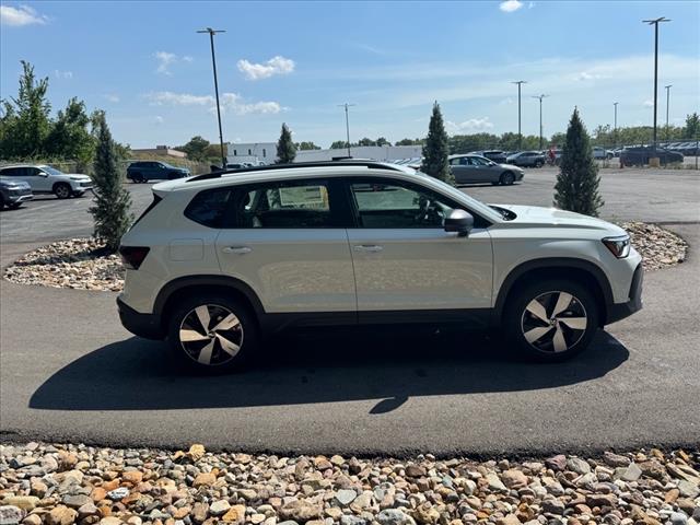 2025 Volkswagen Taos S 4Motion