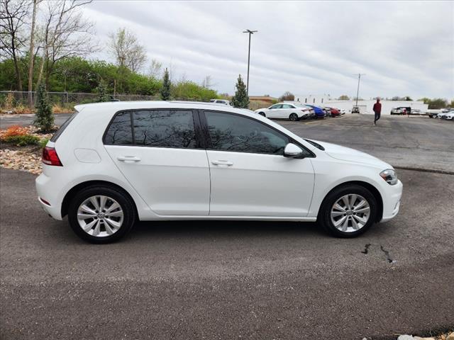 2018 Volkswagen Golf TSI SE