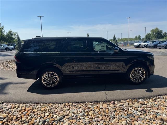 2025 Lincoln Navigator L Reserve