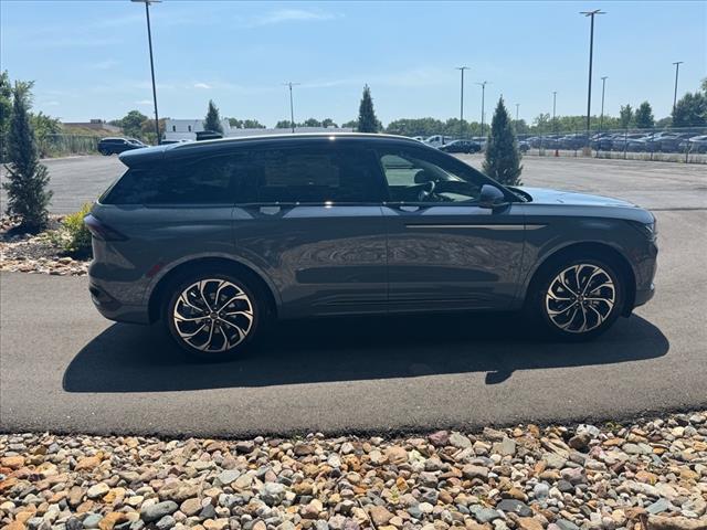 2025 Lincoln Nautilus Hybrid Reserve