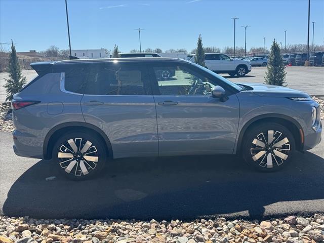 2025 Mitsubishi Outlander SEL