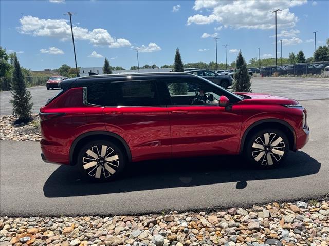 2025 Mitsubishi Outlander SEL