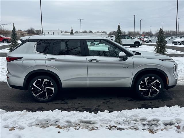 2025 Mitsubishi Outlander PHEV SE