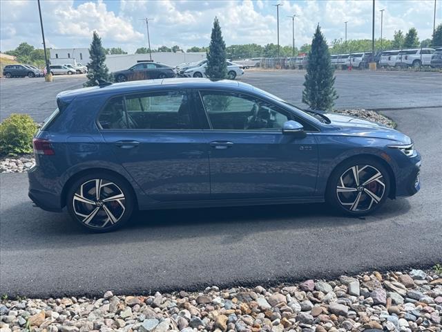 2025 Volkswagen Golf GTI SE