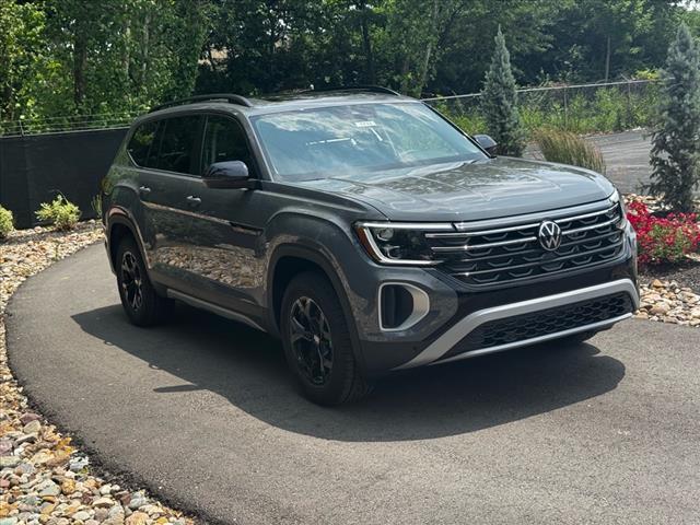 2025 Volkswagen Atlas Peak Edition 4Motion