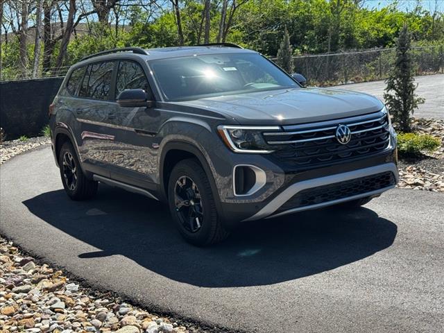 2025 Volkswagen Atlas Peak Edition 4Motion