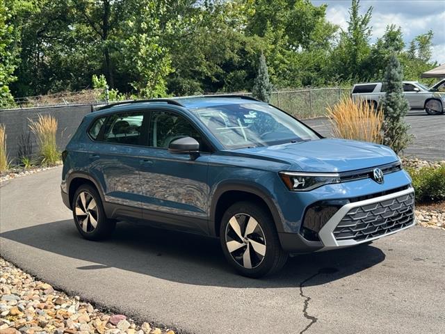 2025 Volkswagen Taos S 4Motion