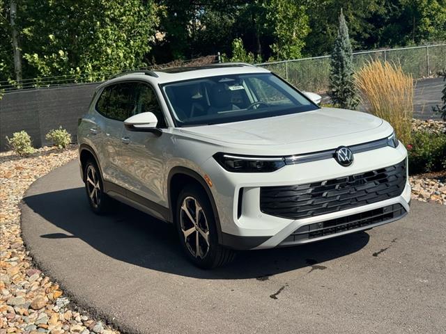 2025 Volkswagen Tiguan SE 4Motion