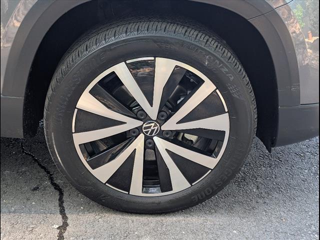 2022 Volkswagen Taos SE 4Motion
