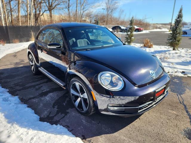 2013 Volkswagen Beetle 2.0T TURBO W/SUN/