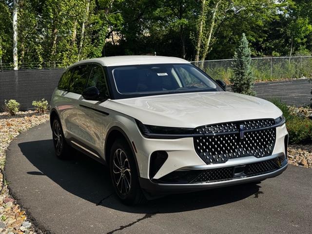2025 Lincoln Nautilus Hybrid Premiere