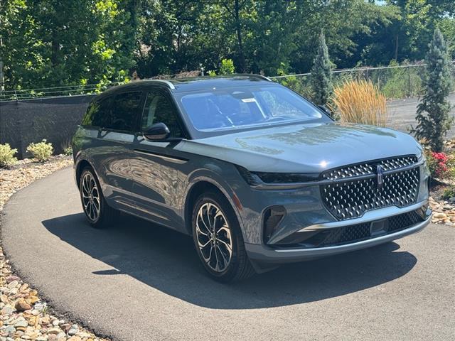 2025 Lincoln Nautilus Hybrid Reserve