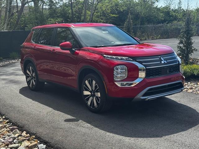 2025 Mitsubishi Outlander SE