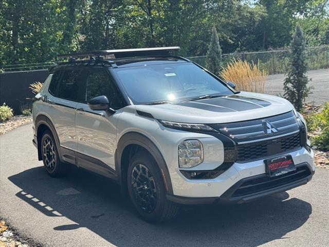 2025 Mitsubishi Outlander Trail Edition