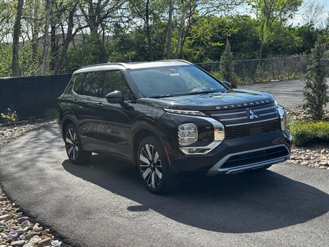 2025 Mitsubishi Outlander SEL Platinum Edition